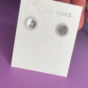Michael Kors Round earrings